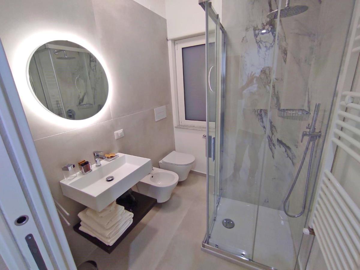B&B La Finestra Sul Mare มิลาซโซ ภายนอก รูปภาพ