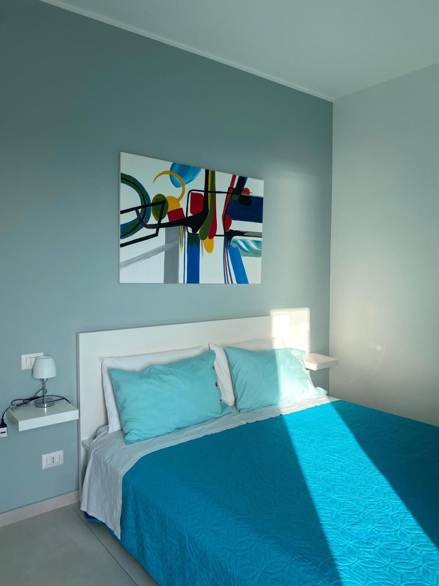 B&B La Finestra Sul Mare มิลาซโซ ภายนอก รูปภาพ