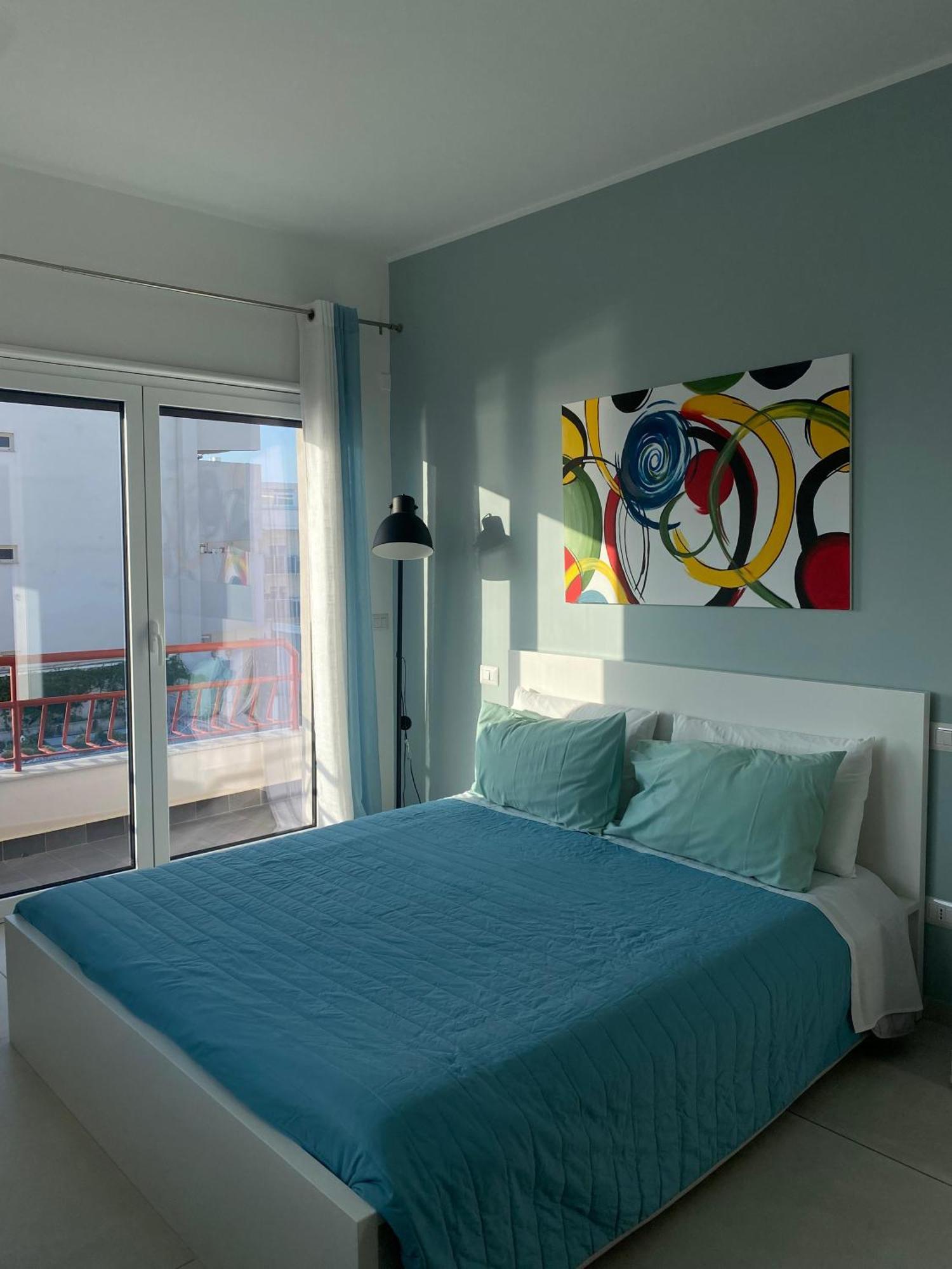B&B La Finestra Sul Mare มิลาซโซ ภายนอก รูปภาพ